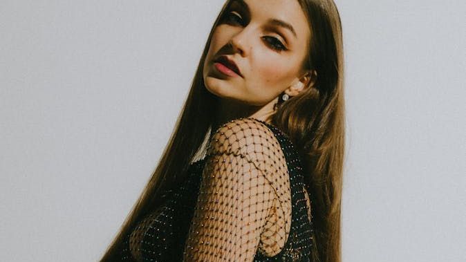 Hailee Steinfeld and Josh Allen Share First Photos of Baby Girl for Mother&rsquo;s Day