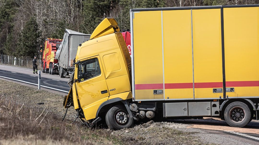 Semitrailer hits median on northbound I-25 near Mead