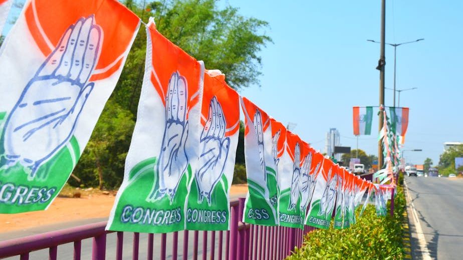Congress seeks wider consultations in effort to select Kerala CM candidate