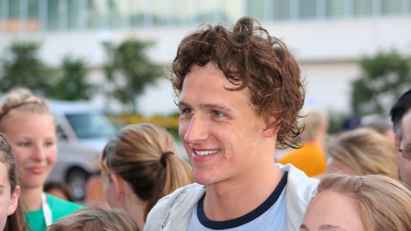 Olympian Ryan Lochte Looks Unrecognizable With New Look After Kayla Reid Breakup (Bentley Maddox/E! Online)
