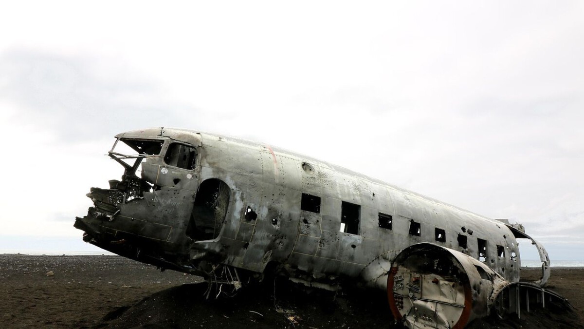 Trainer aircraft of private company crash lands in Baramati; no casualty reported