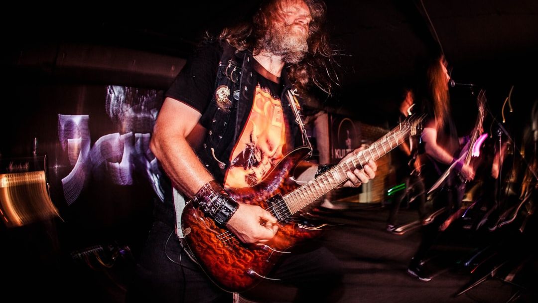 EYES OUT: Labeldeal für neues Hardcore / Thrash Metal Album „Satiate The Blade“