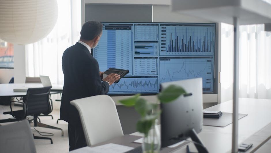 Oppenheimer downgrades Crescent BDC stock rating on weak returns