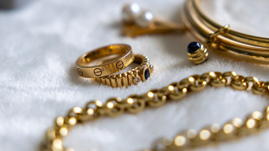 Gold prices fall: Check 24k vs 22k vs 18k rates