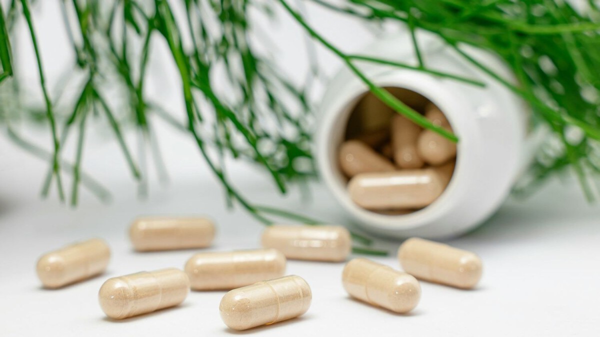 What Women Should Know About Supplement Safety