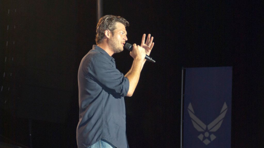 Blake Shelton Honors Don Schlitz with 'The Gambler' at 2026 ACM Awards