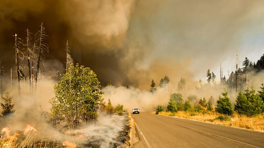 Sandy Fire evacuation warnings expand as fire pushes toward LA County
