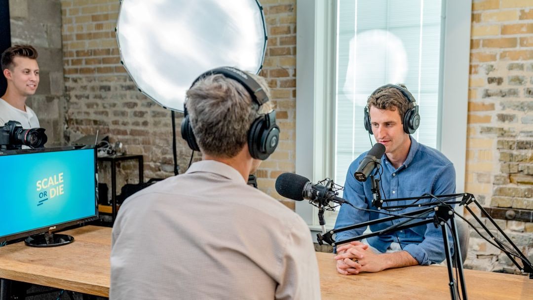Illinois journalists, podcasters sue tech companies over using their voice to train AI