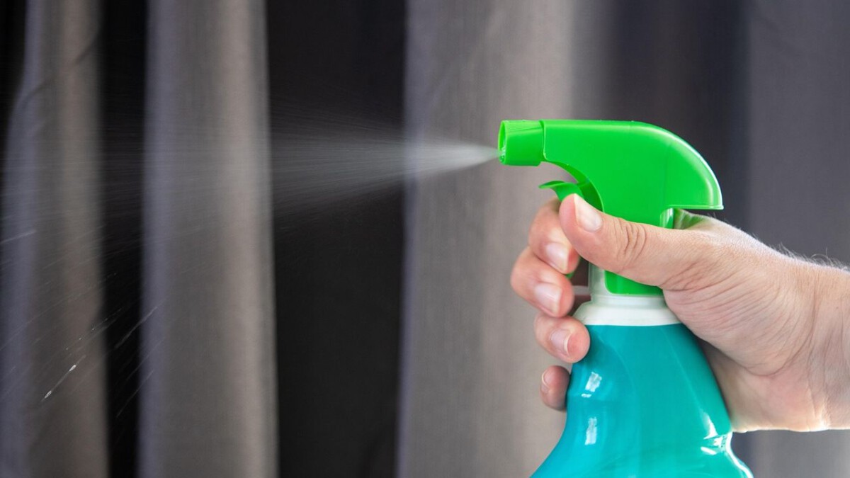 The Silent Pipe-Killer: Why Using Too Much Liquid Drain Cleaner is Ruining Your Home