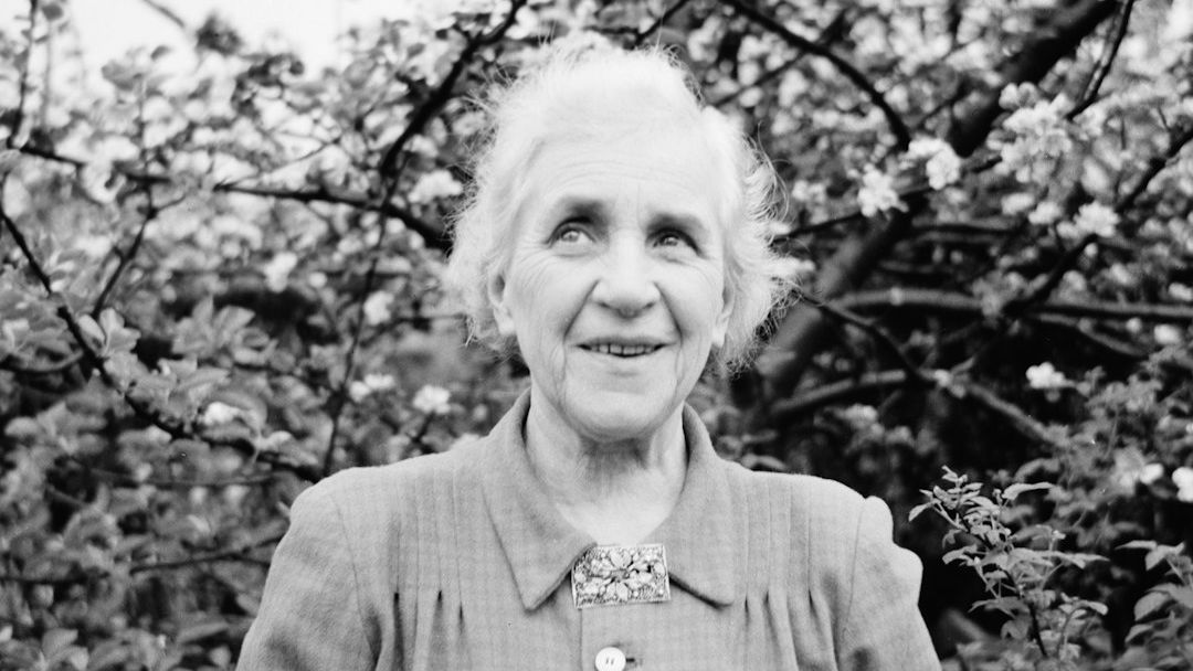 Today in History: May 21, Clara Barton founds American Red Cross
