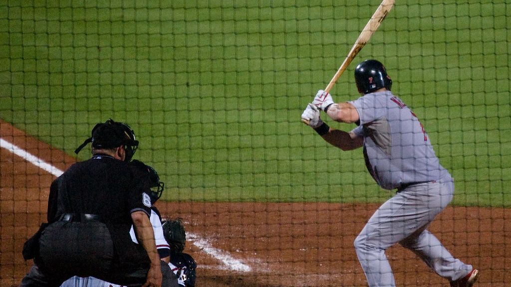 Braves bring 2-1 series advantage over Marlins into game 4