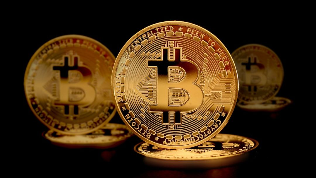 BLOX: Blended Portfolio Reduces Crypto Risks